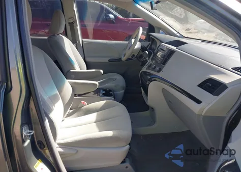 2012 Toyota Sienna Base V6 7 Passenger из США, поврежденный, VIN 5TDZK3DC4CS209850